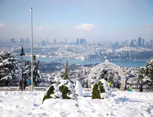 İstanbul’a Ağır Kar Yağışı ve Soğuk Hava Uyarısı