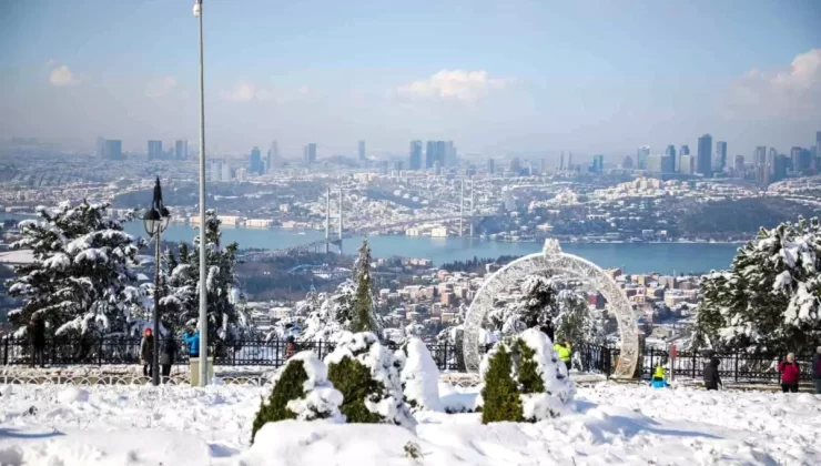 İstanbul’a Ağır Kar Yağışı ve Soğuk Hava Uyarısı