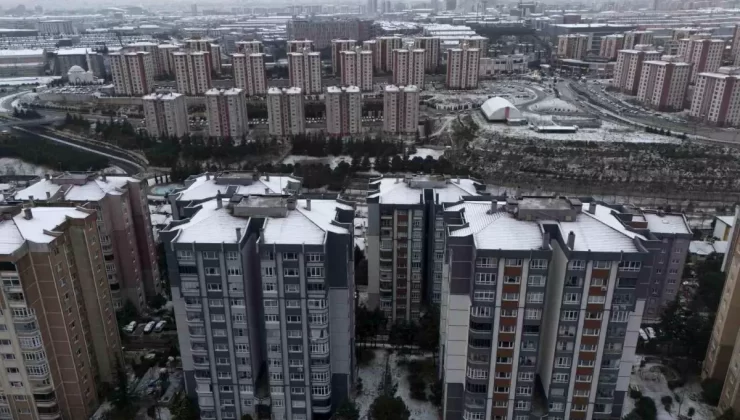 İstanbul’da Kar Yağışı Başladı