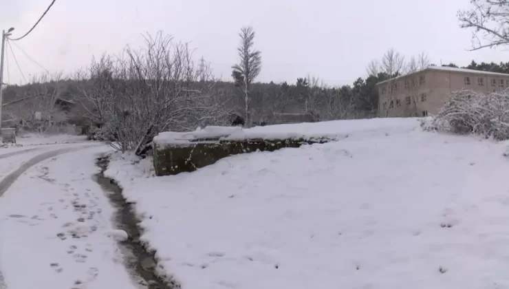 İstanbul’da Kar Yağışı Etkili Olmaya Devam Ediyor