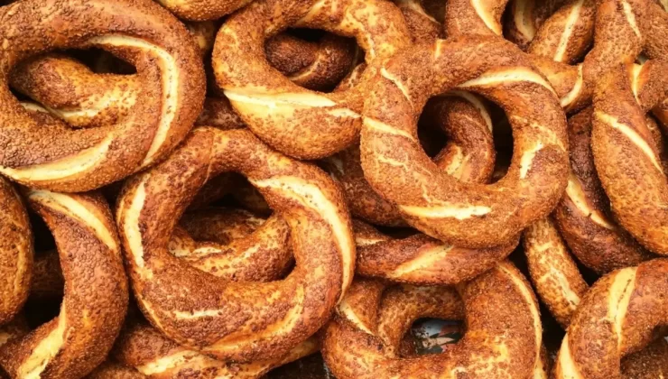 İstanbul’da simite artırım geldi