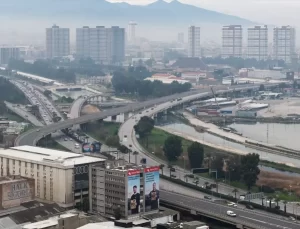 İzmir’de Hava Kirliliği Endüstriden Kaynaklanıyor
