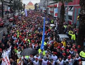 İzmir’de maaş tartışması | Büyükşehir Belediyesi: En düşük 113 bin lira maaş talep ediliyor