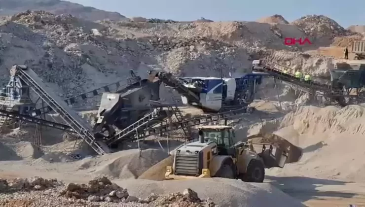 Japonya, Türkiye’deki Enkaz İdaresi İçin Dayanaklarını Sürdürüyor