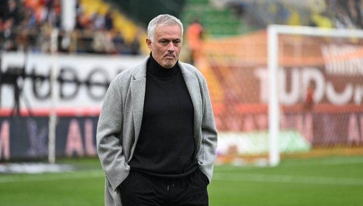 Jose Mourinho: Problemlerle ve sakatlıklarla ilgili ağlamıyoruz