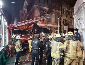 Kadıköy’deki Tarihi Yapıda Yangın: 1 Kişi Hayatını Kaybetti