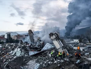 Kahramanmaraş depreminin üzerinden 2 yıl geçti: 53 bin 537 kişi hayatını kaybetti