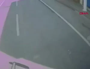 Kahramanmaraş’ta Kamyonun Otobüse Çarpması Sonucu 11 Yaralı