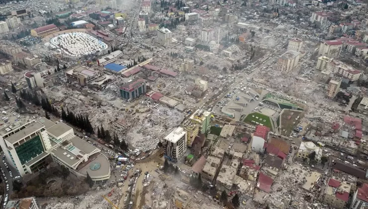 Kahramanmaraş’ta Zelzele Anma Günü Eğitime Orta