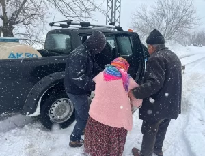 Karla Mücadele: Hasta Kadın Hastaneye Ulaştırıldı