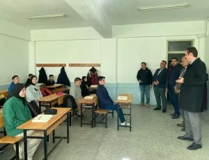 Kaymakam Topsakaloğlu’ndan İmam Hatip Lisesi Ziyareti