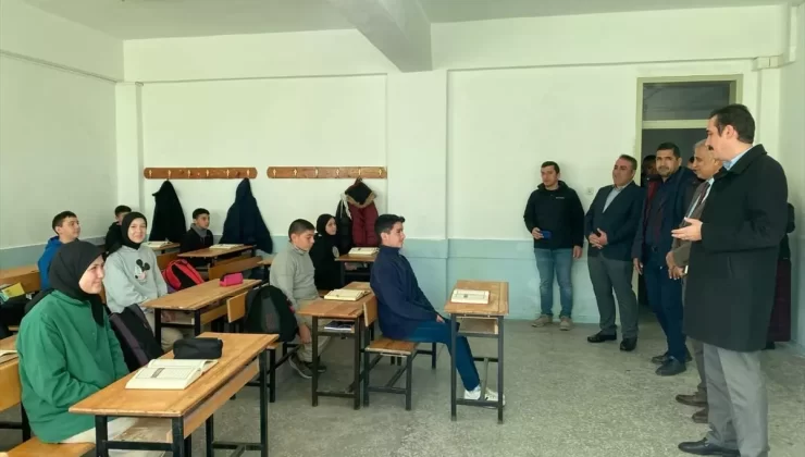 Kaymakam Topsakaloğlu’ndan İmam Hatip Lisesi Ziyareti