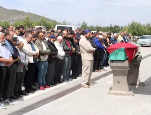 Kayseri’de Halk Otobüsü Anne ve Oğluna Çarptı: 1 Ölü, 1 Yaralı
