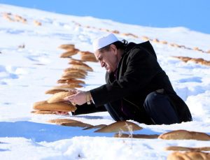 “Kaza bela defolsun” diye tabiata yüzlerce ekmek bıraktılar