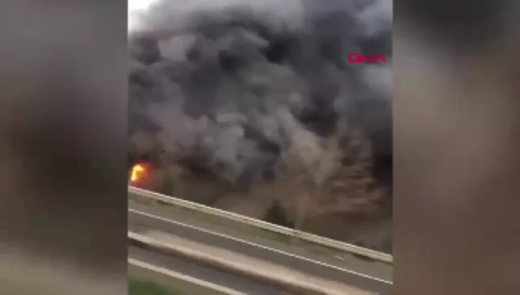 Kocaeli’de Isı Yalıtım Fabrikasında Yangın