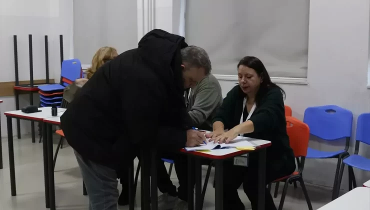 Kosova’da Genel Seçimler Başladı