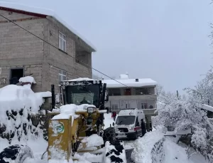 Köyde Mahsur Kalan Hasta Kurtarıldı