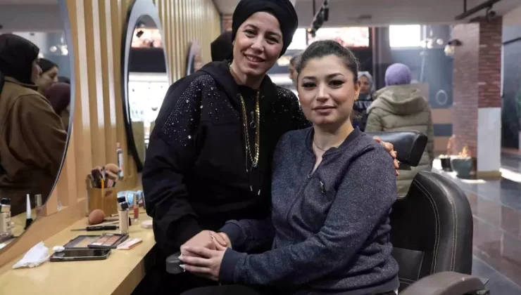 Kuaför Songül Emektar, Depremin Ardından Yeniden Ayağa Kalktı