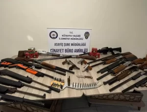 Kütahya’da Silah Paylaşan 12 Kuşkulu Gözaltında