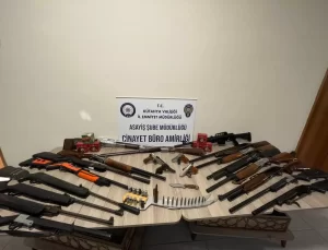 Kütahya’da Toplumsal Medya Üzerinden Silah Paylaşan 12 Kuşkulu Gözaltına Alındı