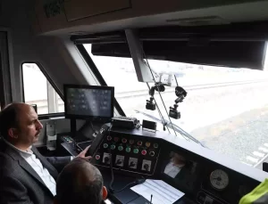 Lider Altay kenti demir ağlarla örecek projeleri basınla birlikte inceledi