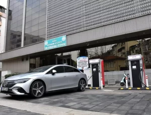 Manisa’da Birinci Elektrikli Araç Şarj İstasyonları Hizmete Girdi
