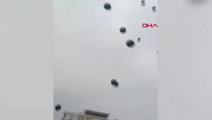 Mardin’de Öğrenciler Depremde Hayatını Kaybedenleri Anmak İçin Balon Bıraktı