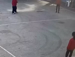 Mersin’de Öğretmene Atak: Veli ve Oğlu Tutuklandı