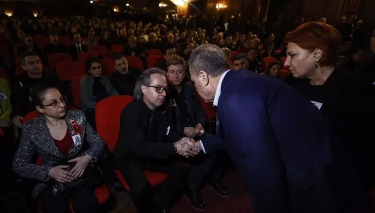 Mersin’de otomobilin çarpması sonucu ölen genç kemancı Akyol’un cenazesi defnedildi