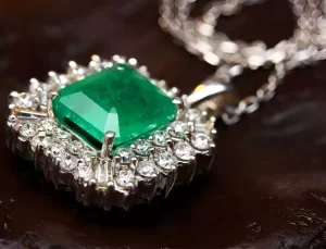 Mücevher satışları tahminleri solladı