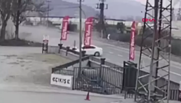 Mudurnu’da Otomobil Kazası: Mucize Kurtuluş