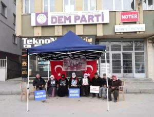 Muş’ta Aileler Çocukları İçin Eylemde