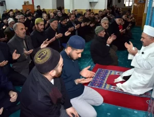 Muş’ta Deprem Şehitleri İçin Mevlit