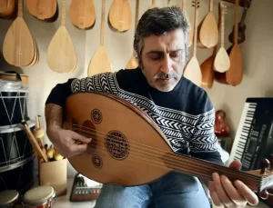 Müzik ve Enstrüman Ustası: Suat Hoş
