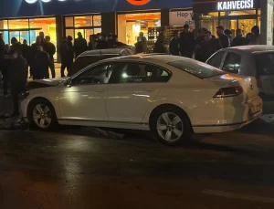 Niğde’de Zincirleme Kaza, 4 Yaralı