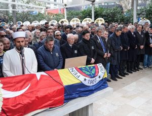 Ogün Altıparmak, son yolculuğuna uğurlandı