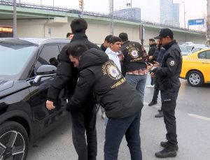 Okullar açıldı, kontroller arttı