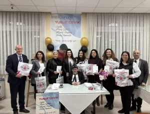 Otizmli Yusuf Çevik’ten ‘Maviş’ Kitabı