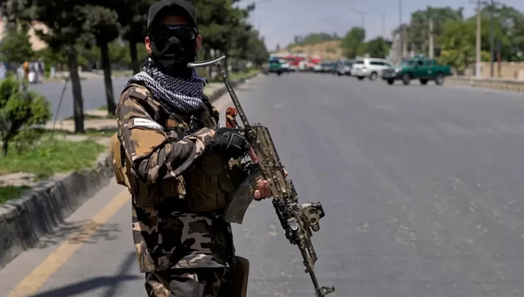 Pakistan’da çatışmalar durmuyor: 18 asker hayatını kaybetti