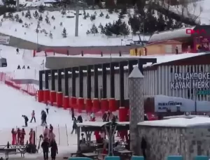 Palandöken Kayak Merkezi’nde Yarıyıl Tatili Yoğunluğu