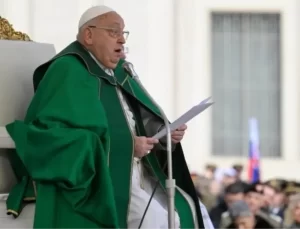 Papa Franciscus’un Ayininde Nefes Darlığı