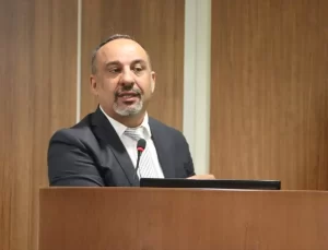 Pazarcık’ta Deprem Konferansı Düzenlendi