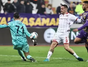 Rey Manaj, Ömer Erdoğan’la tartıştı!