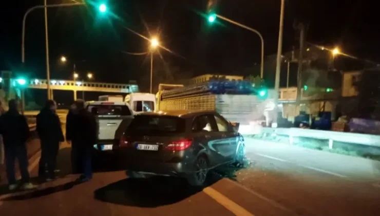 Sakarya, D-650’de Zincirleme Kaza! O Anları Spiker Gibi Anlattı