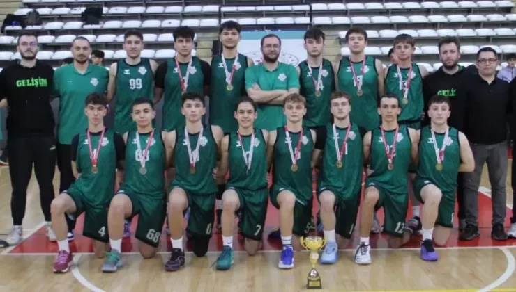 Sakarya Gelişim Basketbol U16 Liginde Çifte Şampiyonluk Kazandı