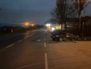 Sakarya plakalı araç kazaya karıştı: 1 yaralı