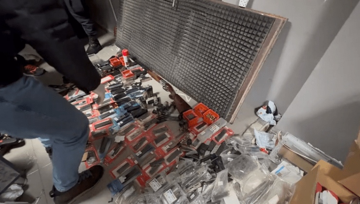 Sakarya’da Kaçak Silah Operasyonu: Cephanelik Ele Geçirildi!