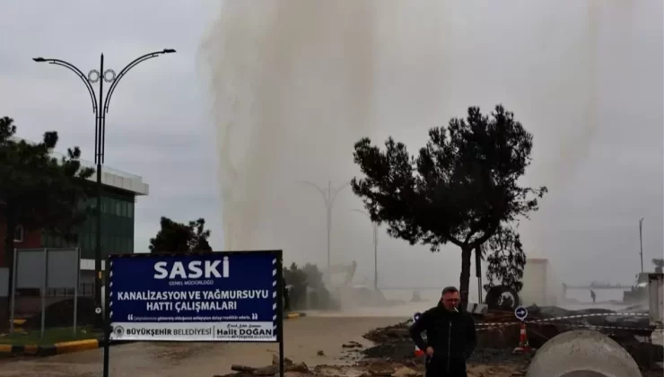 Samsun’da İçme Suyu Borusu Patladı: Tazyikli Su 40 Metre Yükseğe Fışkırdı