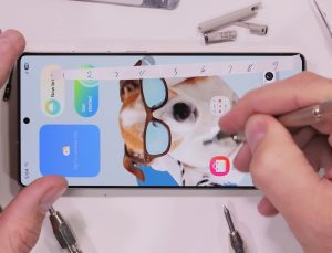 Samsung Galaxy S25 Ultra ekranı, S24 Ultra’dan daha kolay çiziliyor