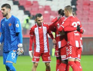 Samsunspor alanında Hatayspor’u yendi